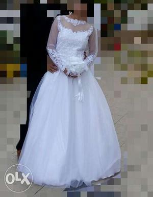 Bridal Gown for Sell / Rent... Designer wear antique