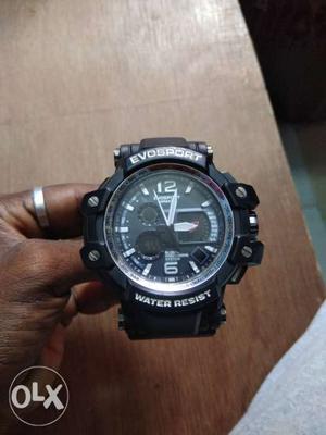 Evosport watch water proof and good condition