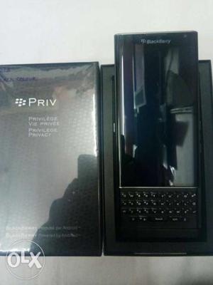 Fresh blackberry priv available with full box kit with 9
