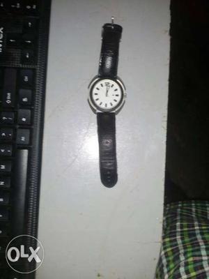 I am selling my fastrack watch urgently