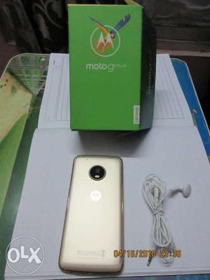 Moto G5 plus almost new mobile without a single