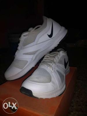 Nike Epic Air speed running shoes