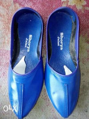Pair Of Women's Blue Shorya Leather Flat Shoes