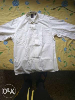 White Shirt. 40cm. Once worn.