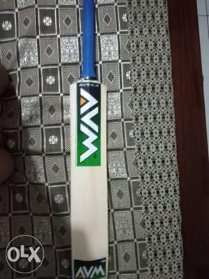 Anew bat of good condition bought for