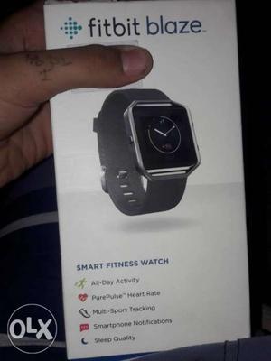 Fitbit Blaze good condition 6 months young with 6