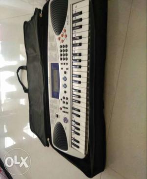 Silver Digital Electronic Keyboard With Bag