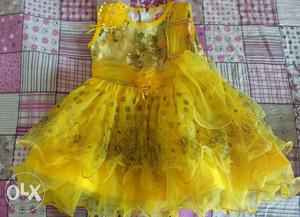 Cute floral dress dress for 1-2yrs girl.one frock