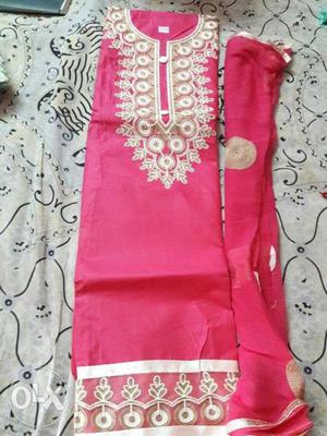 Beautiful piece started at wholesale price Rs 350