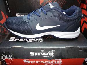 Black And Blue Running Shoe With Box factory rate pe. Sale
