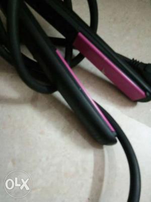 Black And Red Corded Hair Flat Iron