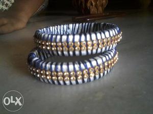 Blue white thread bangles