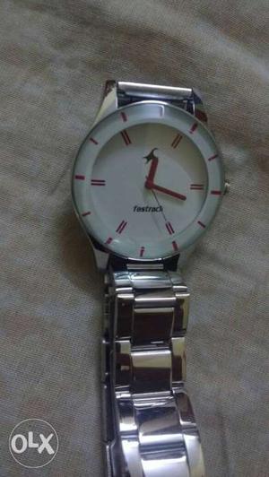 Fastrack ladies watch not used. interested