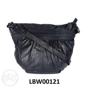 Leather ladies handbag 1st hand