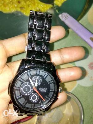 New watch 1 day old..not use..no problem..