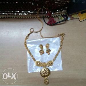 One time used necklace in very low rate.