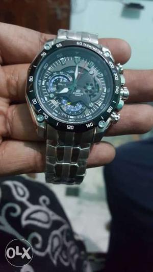 Round Black Chronograph Watch With Link Bracelet casio watch