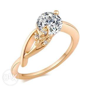 Very fancy and fashion ring, cheap. non silver.