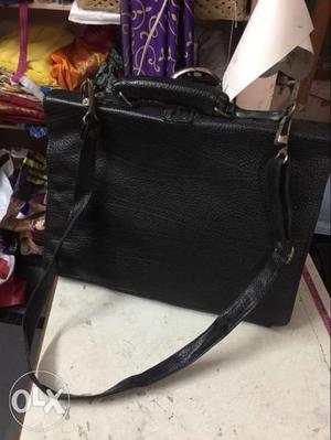 Women's Black Leather 2-way Handbag