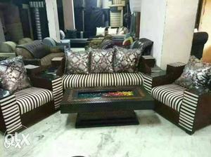 Center table shagwan wood with 5 seater sofa set