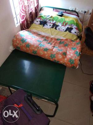Iron bed | very good condition | 1 year old |