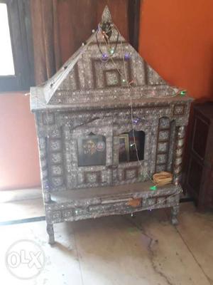 Mandir large size in good condition wooden +