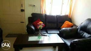 Moving out sale full set good quality sofa reach