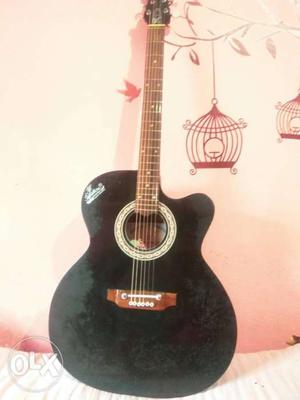 Black accoustic guitar for sale !