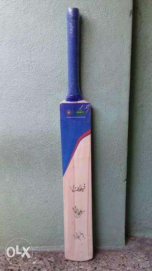 Cricket Bat for sale not use