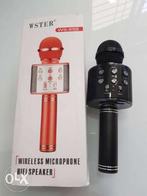 Karaoke mic with speaker. FM. AUX. CARD. USB