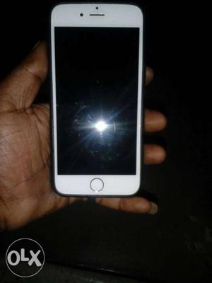 2 mobile phone () Iphone 5s silver good condition no