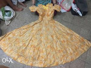 A beautiful gown size L-XL