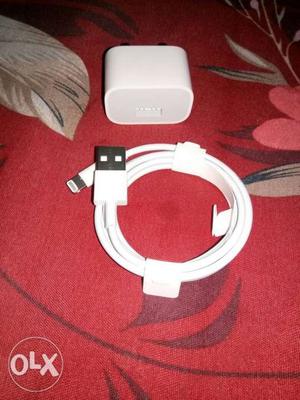 Brand new Iphone origional charger