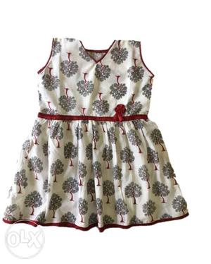 Brand new White cotton dress for girls of 3-4 yrs of age