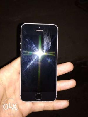 I Want to sell my phone 5s 16gb good condition Out of