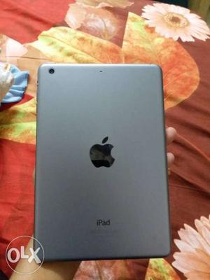 IPad mini 2. Used for office emails ONLY. 32 GB &1 GB RAM