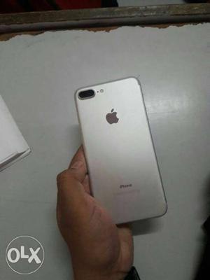 IPhone 7 plus, 32 GB, silver. Only 6 months