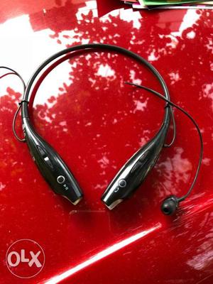 L G hbs-730 bluetooth wireless Black Headphones