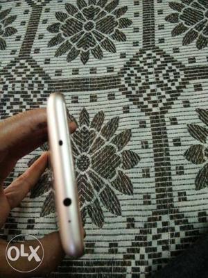 MI note 3 32 gb only 6 month use awesome condition