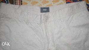 Max white trouser Waist - 32 Reason for selling - wrong size