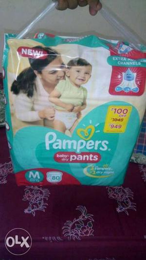 Medium Pampers Baby Dry Pants Diaper Pack of 80 pieces for