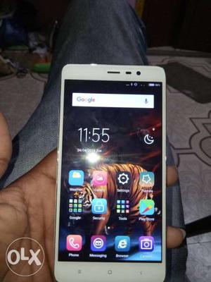 Mi note 3 full condition 3 ram 32 gb room 4g