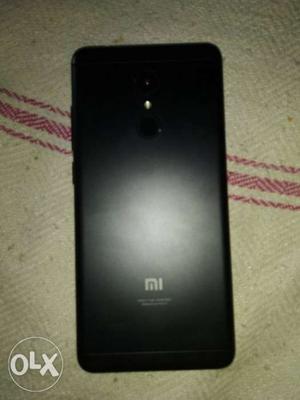 Redmi 20 days old. With bill box and all