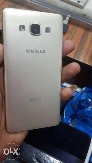 Samsung a5 4g volti 16gb 2gb ram gud condtion