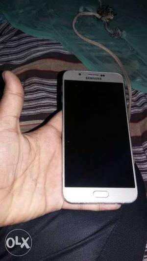 Samsung galaxy a8 very neet phone no problem