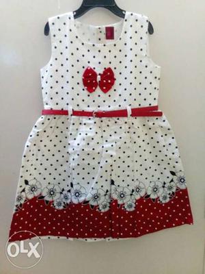 White And Red Polka Dot Sleeveless Dress