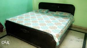 Bed along with matrix!! genuine buyers contact