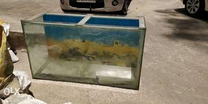 Fish tank (size 4x1.5x2)