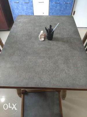 I want to sell my 4.5 years used dining table