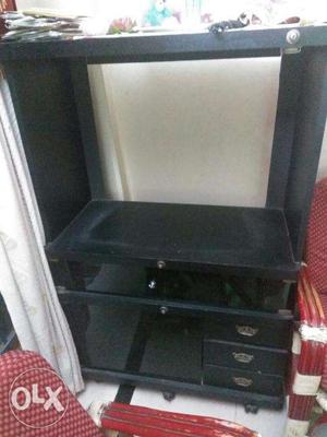 TV Cabinet (Closed top)